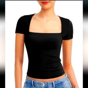 PUMIEY Square Neck Short Sleeve Top